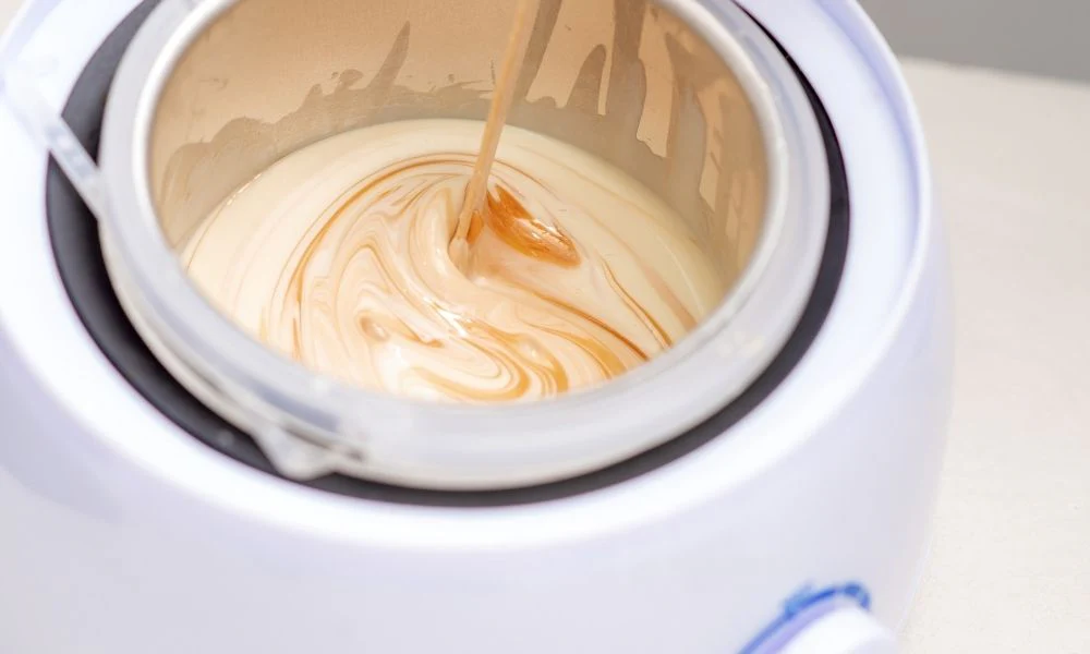 4 must know tips for cleaning a wax warmer.