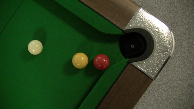 British pool table pocket display