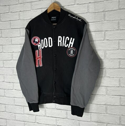Hoodrich black jacket display