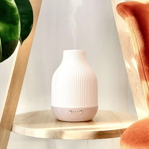 Hydros electric aroma oil diffuser with light 790190 b46d9655 3e7d 4388 850b ff70c08f8c59 display